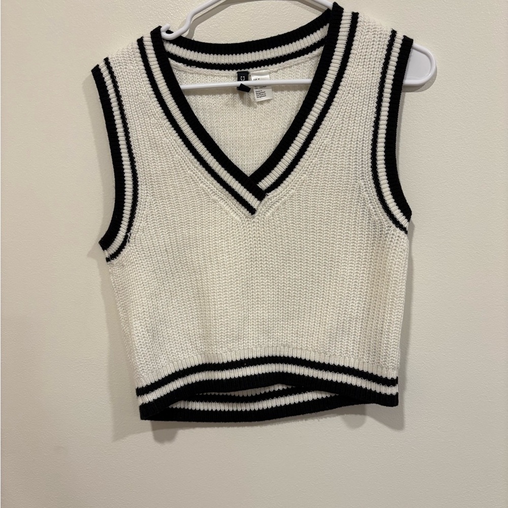 H&M Cream Knit V-Neck Tank with Black Stripes